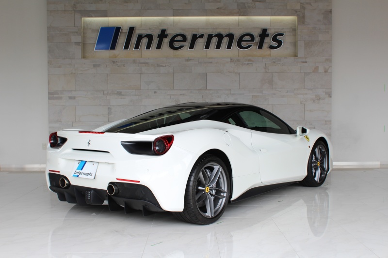 フェラーリ 488GTB D車 2TONE BODY PAINTING 中古車 情報 フェラーリ 488GTB D車 2TONE BODY PAINTING 中古車 情報