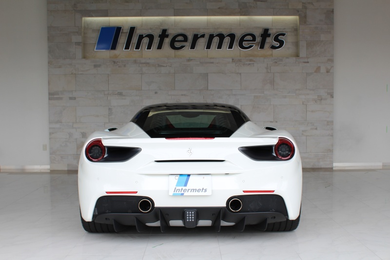 フェラーリ 488GTB D車 2TONE BODY PAINTING 中古車 情報 フェラーリ 488GTB D車 2TONE BODY PAINTING 中古車 情報