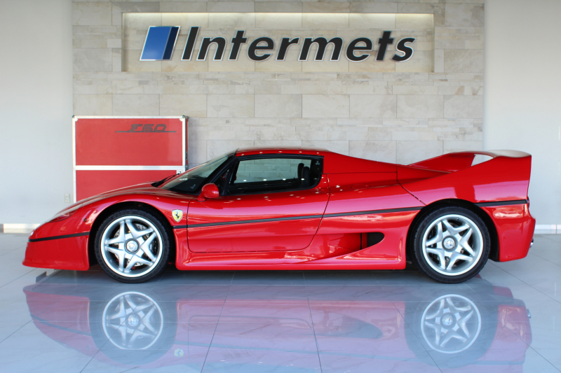 【大幅値下げ】フェラーリＦ50 4億円オーバー！ フェラーリ「F50」はF1に最も近いロードカーだ