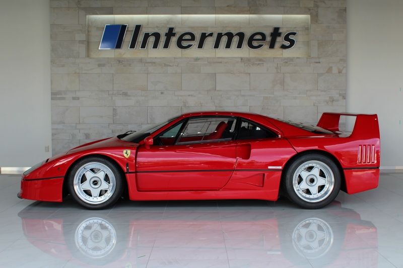 フェラーリ F40 92年 ディーラー車 最終 ライトウェイト クラシケ付 中古車 情報 | インターメッツ