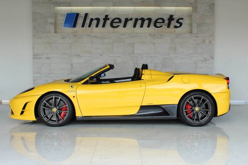 フェラーリ F430スクーデリア スパイダー16M ディーラー車 中古